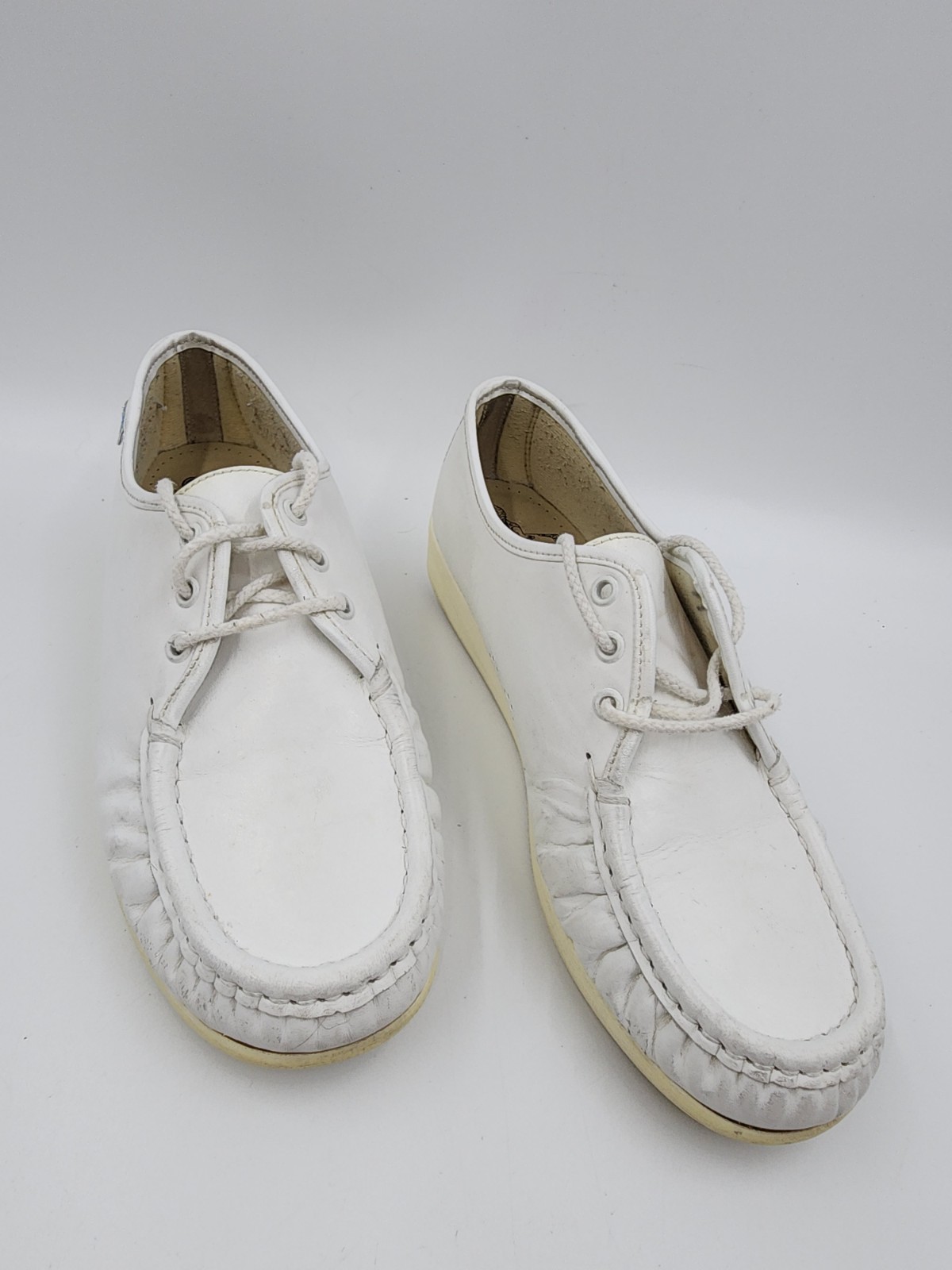 SAS Handsewn Women’s 9M Siesta White Leather Moc Toe Sneakers Walking Nursing