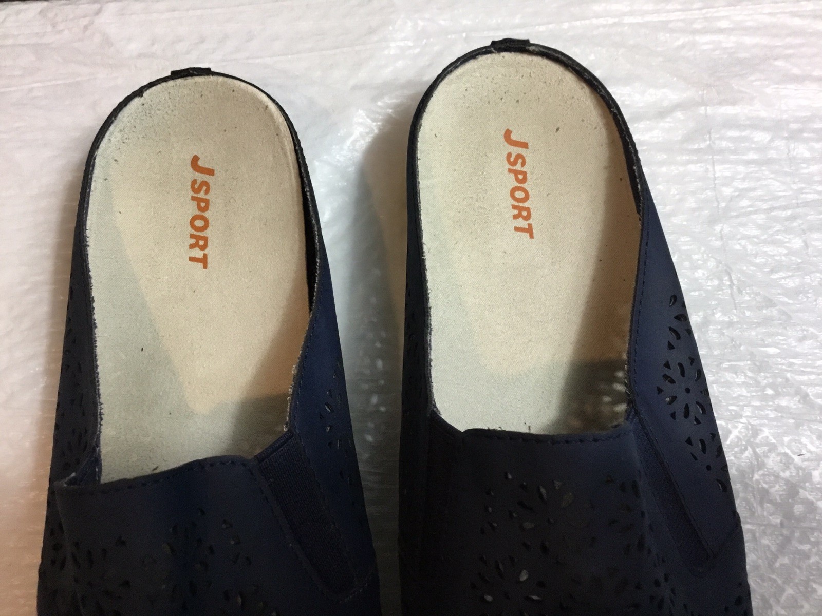 JSport Jambu Slip On Loafers Flats Women Size 10 M Floral Laser Cut Navy Comfort