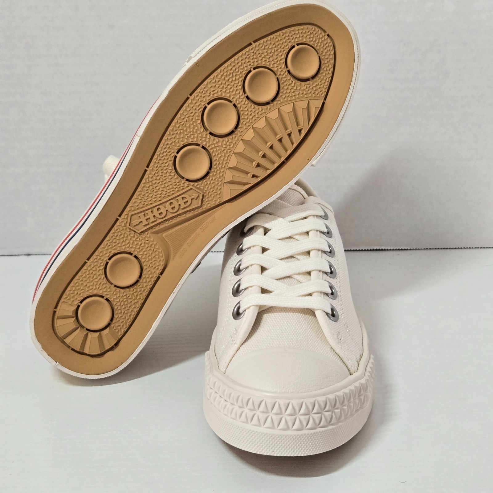 Hood Unisex Rocket 66 Canvas Low Cut Sneakers Off White Size M4 W6