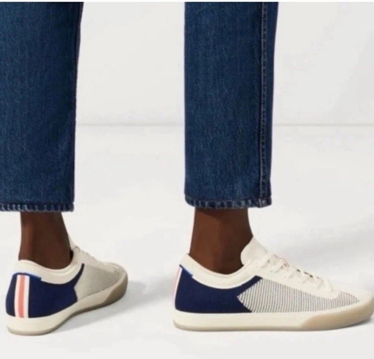 Rothy’s Lace Up Sneaker Low Top Shoes Navy Blue & Cream – Women’s Size 6