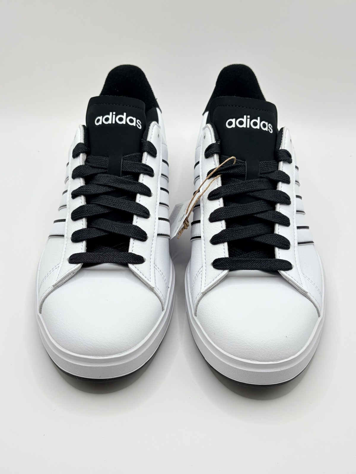 Adidas Grand Court 2.0