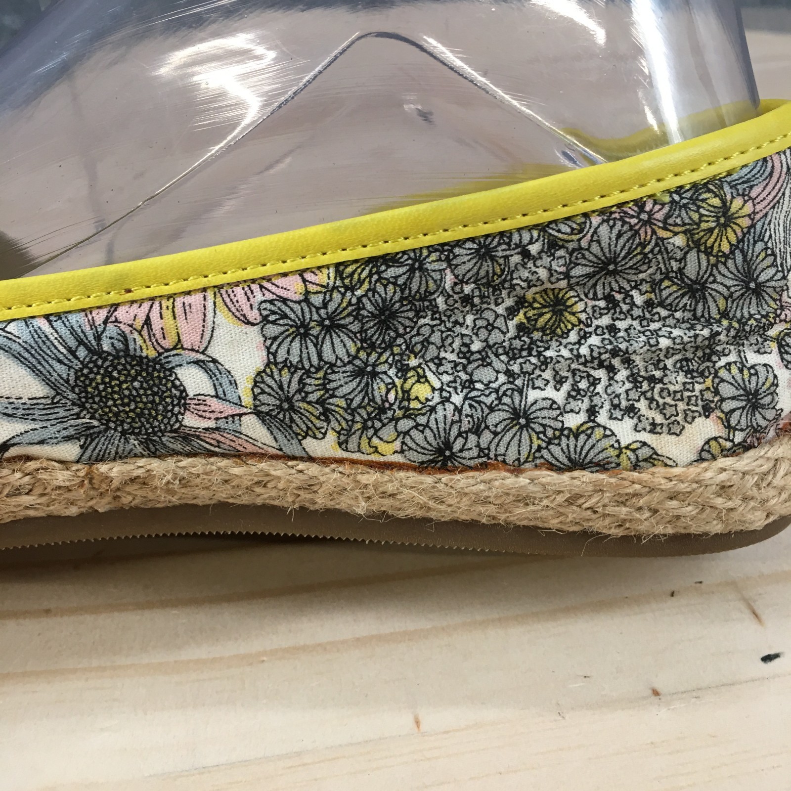 GH Bass & Co Shoes Womens 8.5M Aline Citrus Floral Espadrille Loafer White Multi
