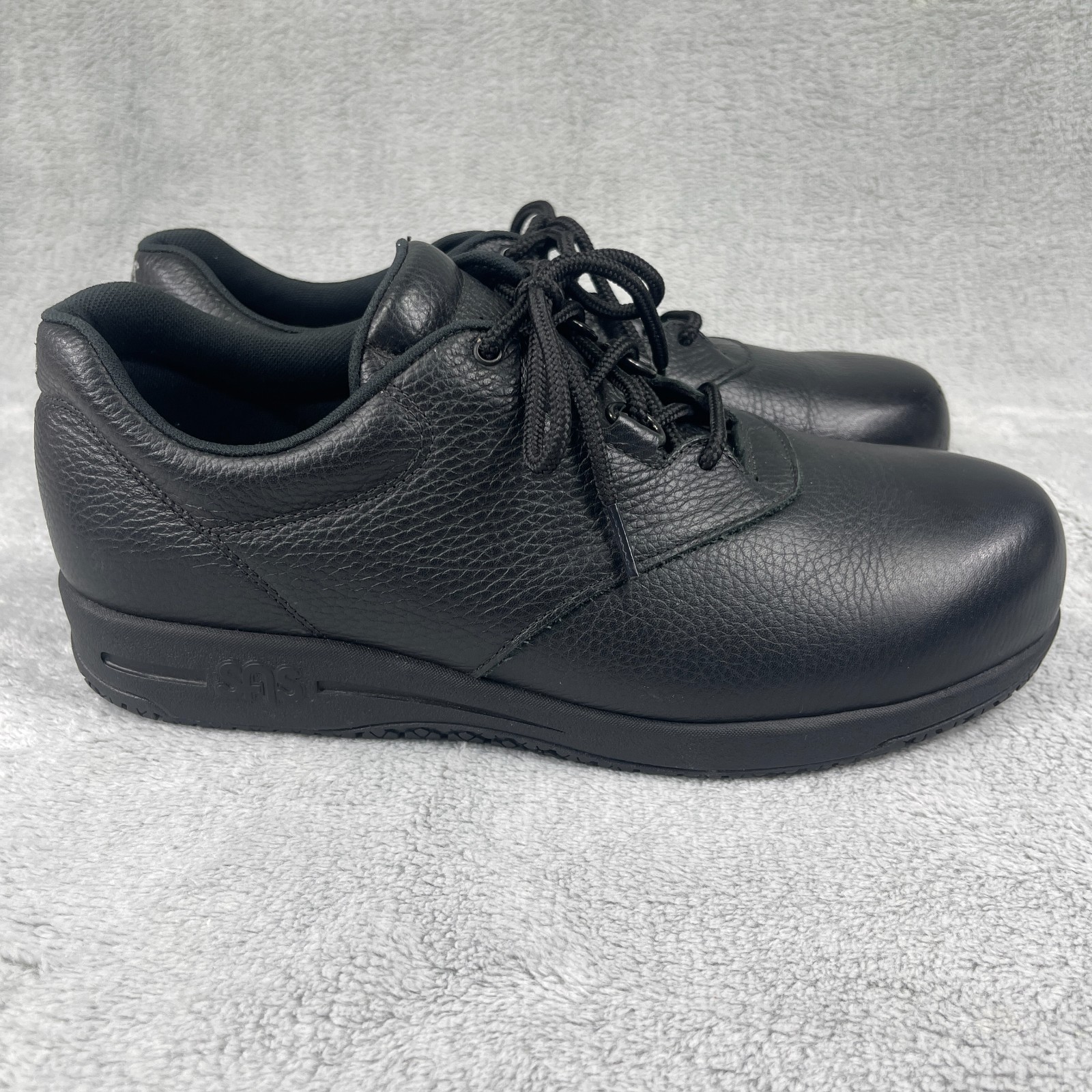 SAS Liberty Womens Sneakers Sz 11 Black Leather Slip Resistant Lace Up Shoes