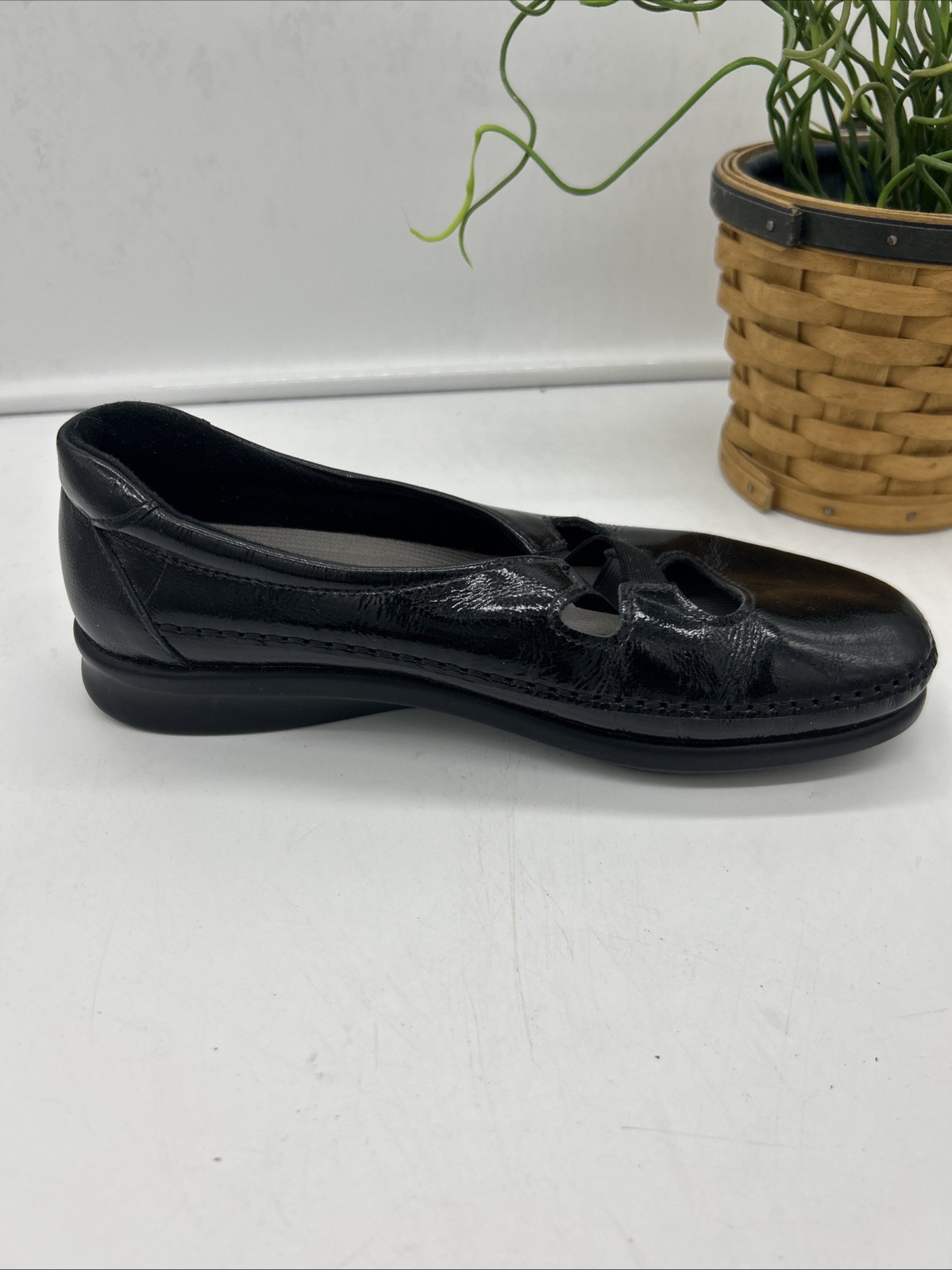 SAS Comfort Tripad Black Patent Leather Low Slip On, Crissy Women’s Size 7