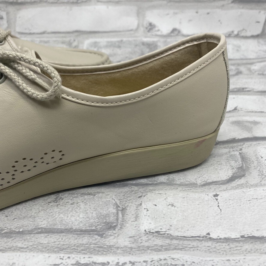 SAS Women’s Bounce Moc Toe Lace Oxford Comfort Walking Duty Shoe (Bone)