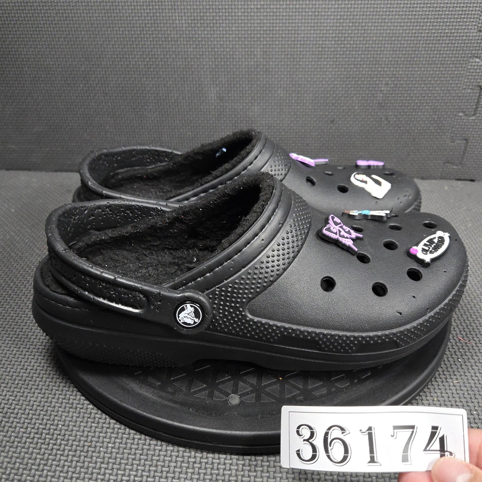 Crocs Clog Shoes Womens Size 10 Black Faux Fur Lined Slip On Comfort Casual