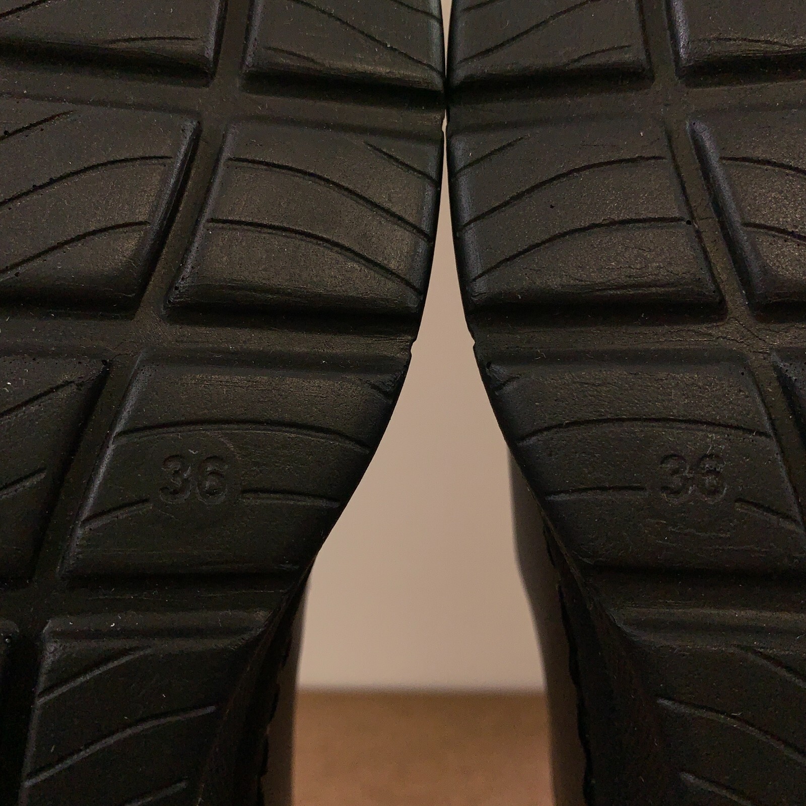 DIAN Women’s Size 36 US 6 Black Marsella Plus Cushioned Slip On Shoes New
