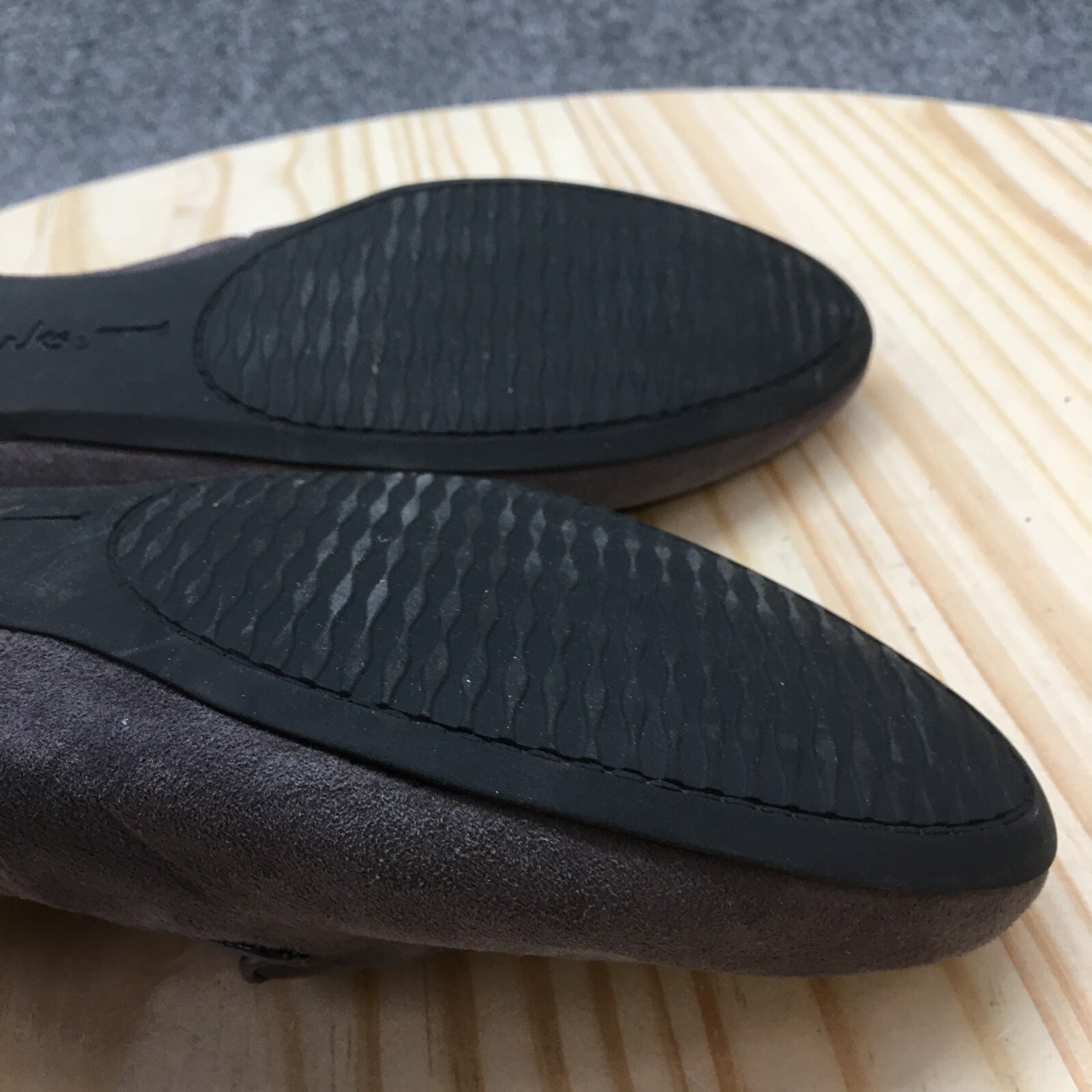 Clarks Artisan Shoes Womens 9 M Alitay Kallen Loafers Purple Almond toe Casual