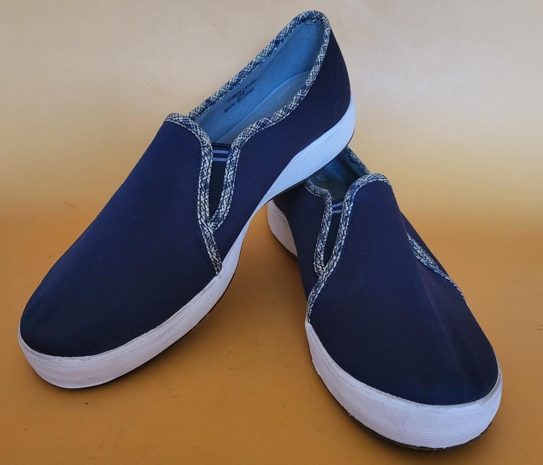 Navy Grasshoppers w/ Navy & White Trim, Women’s 7.5M w/ Purefit Comfort Cushion