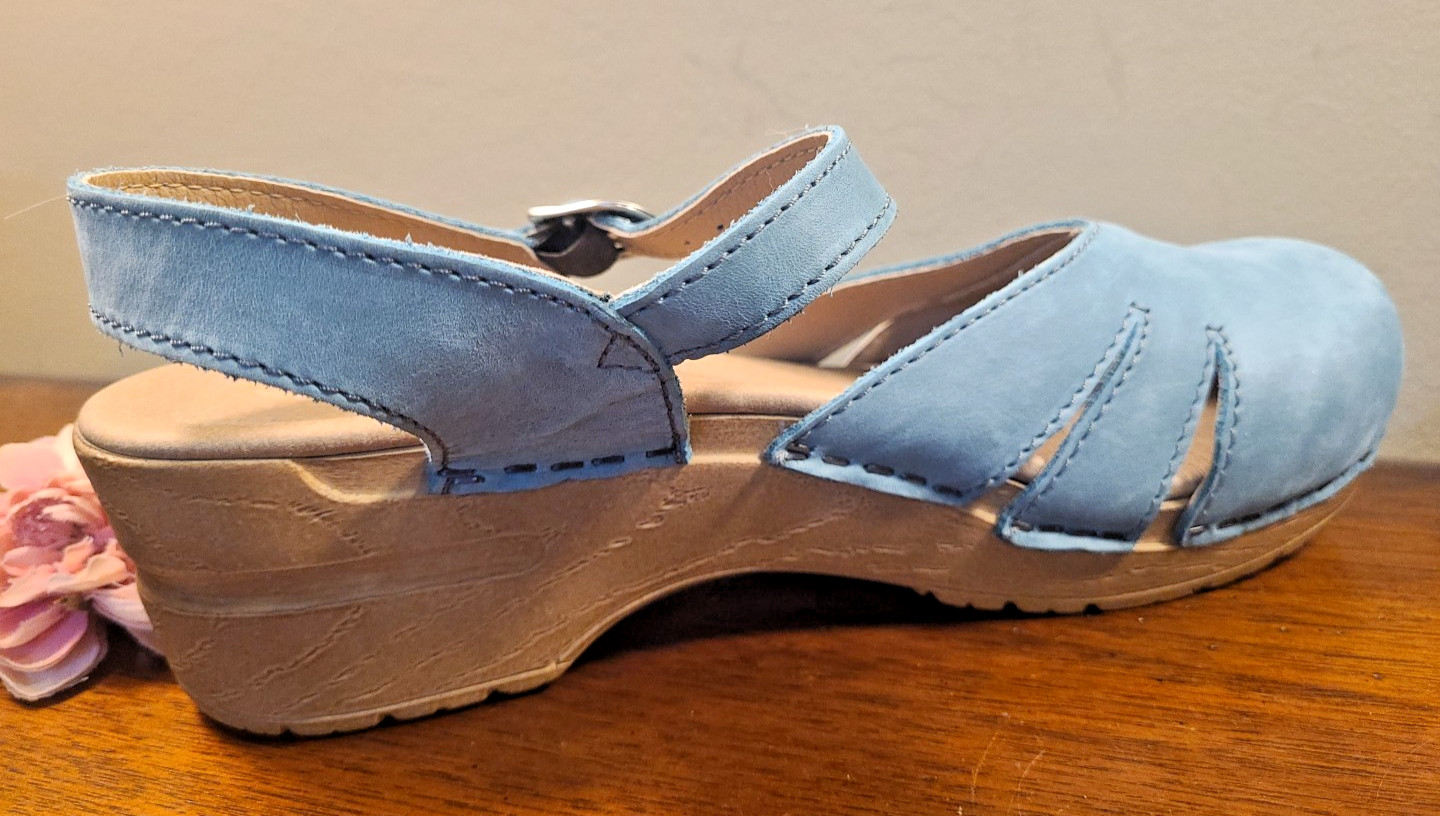 Sanita MARGRETHE Blue Suede Slingback Clog Sandals Sz 40 9 Platform Closed Toe