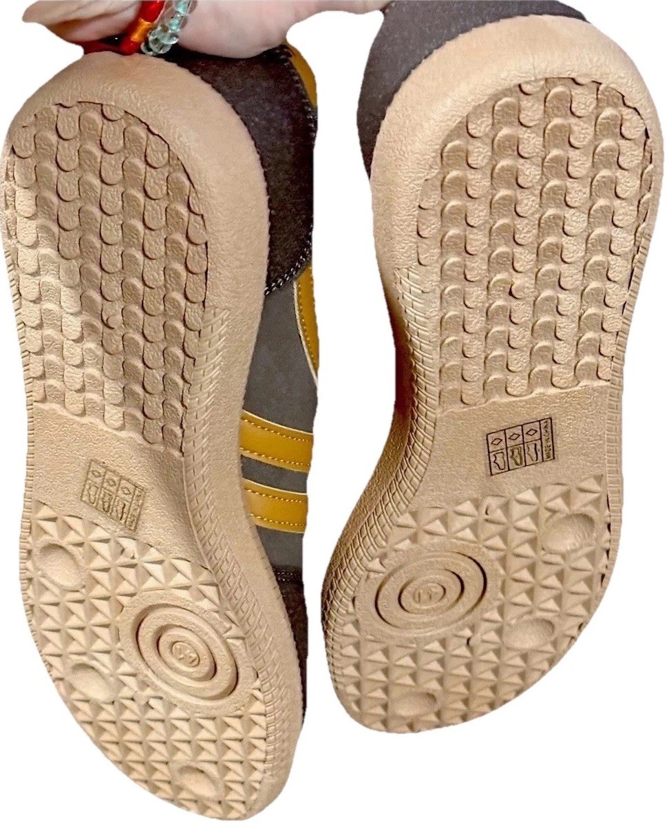 Women’s “Tik Tok” Brown Tan Striped Walking Tennis Shoes Sneakers Size 9.5 New