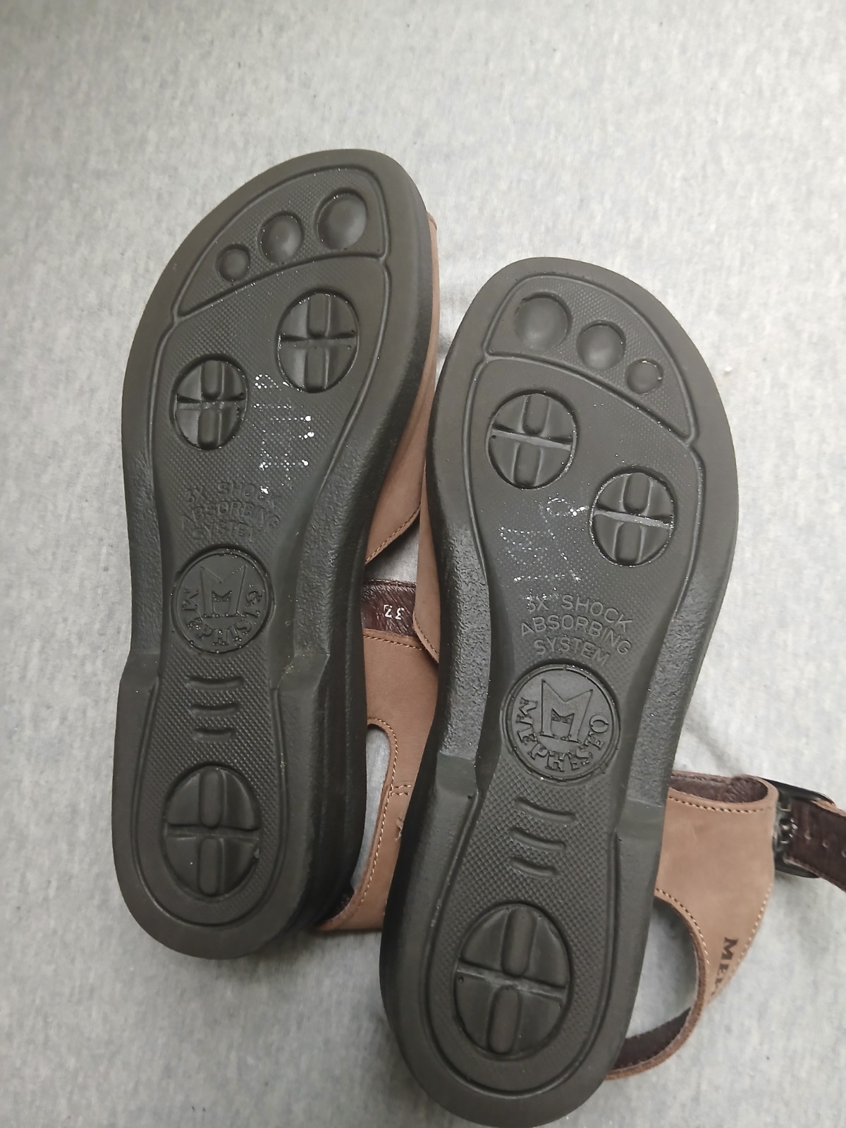 Mephisto Sandals Womens 37 / Us 6.5 Cushioned Comfort Shoe Travel Walking