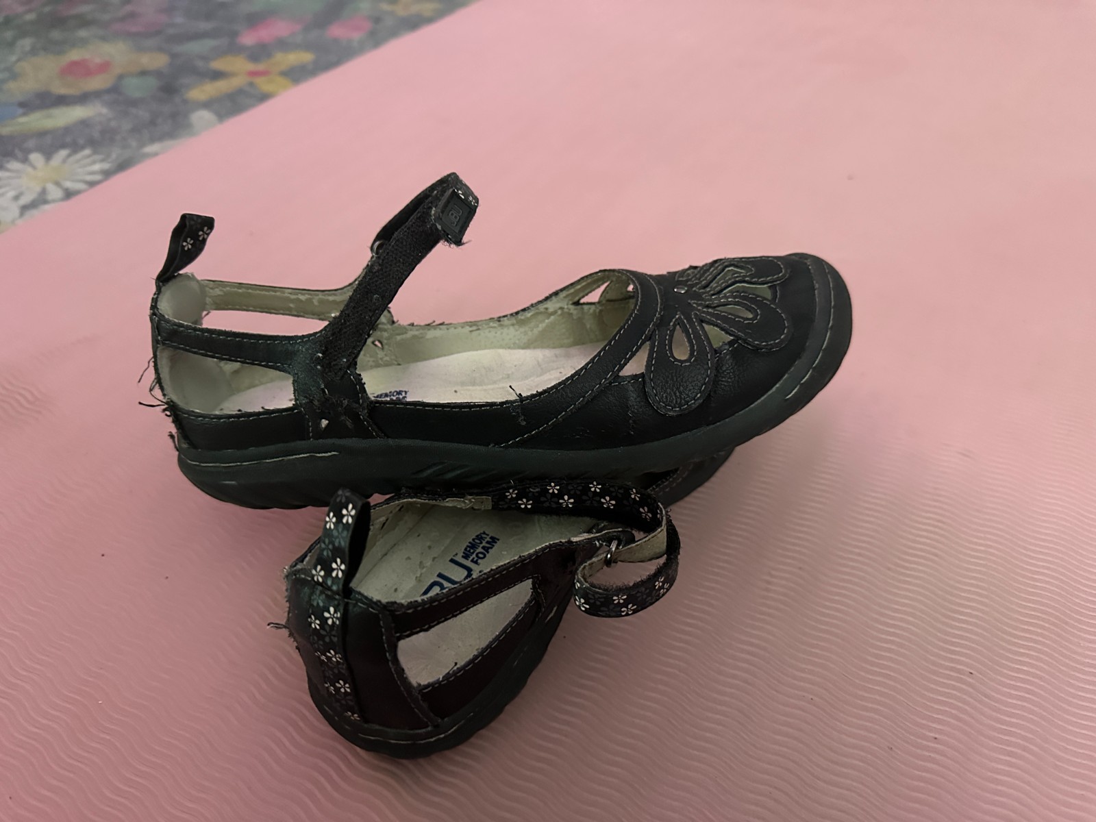 Women’s black JBU comfort shoes Sz 7.5