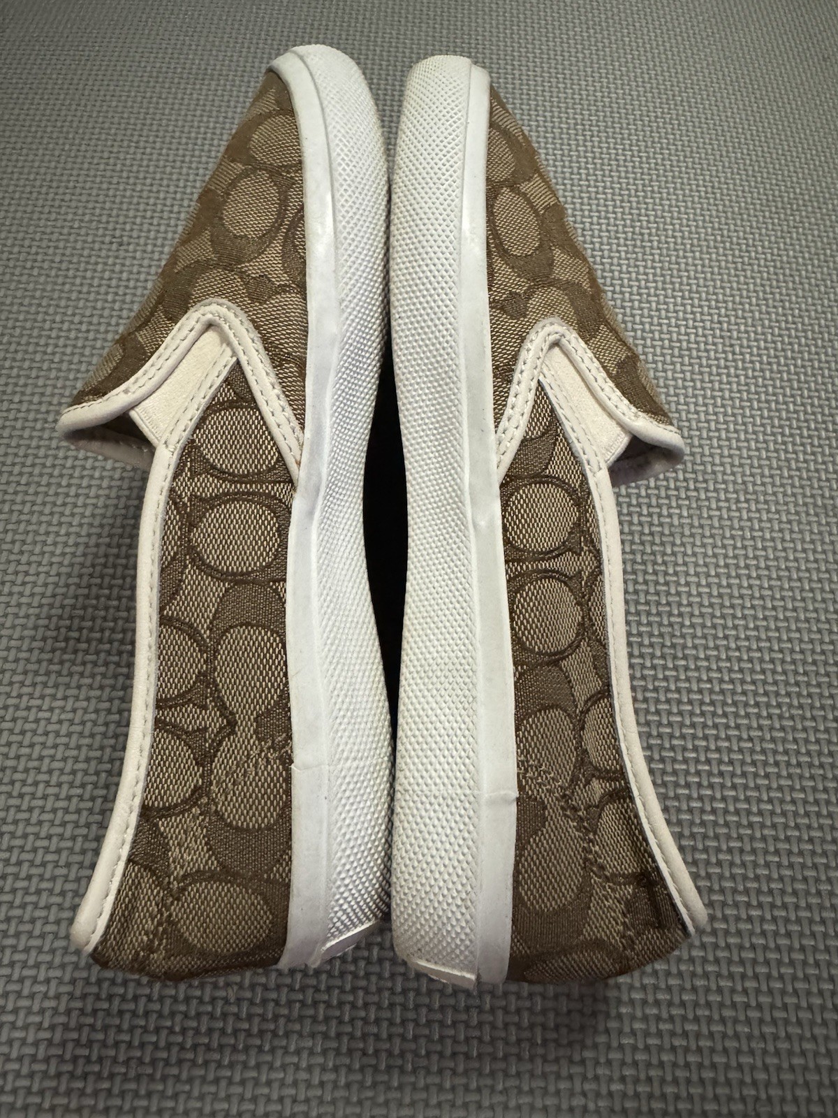 COACH Signature CHRISSY SLIP-ON SNEAKERS IN SIZE 7.5 NWOT DESIGNER