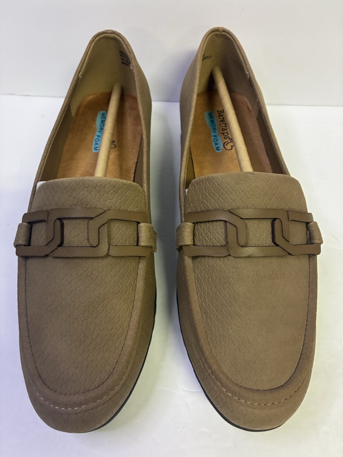 Baretraps Addison Truffle Tan Snake Loafers Womens Sz 7 M Memory Foam Chain NIB