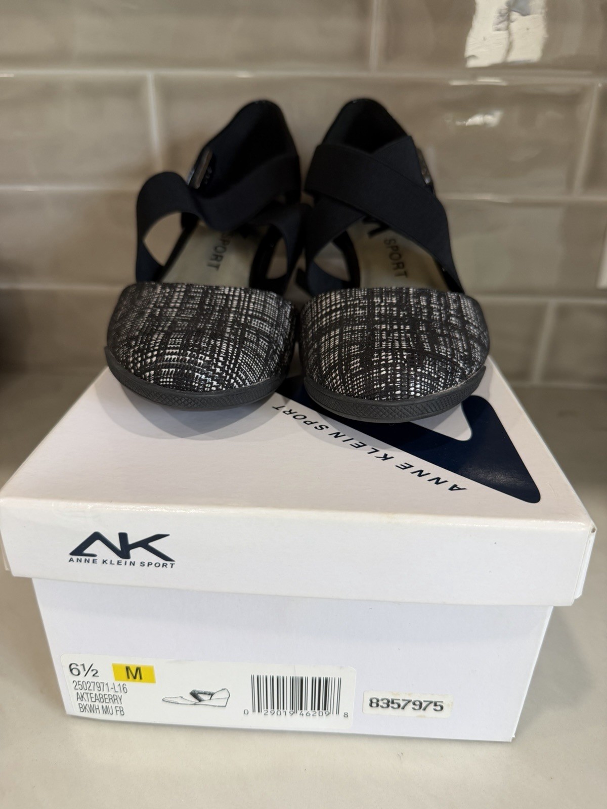 Anne Klein AK Sport Teaberry Slip On Wedge Black/White Size 6.5 Snake Skin NIB