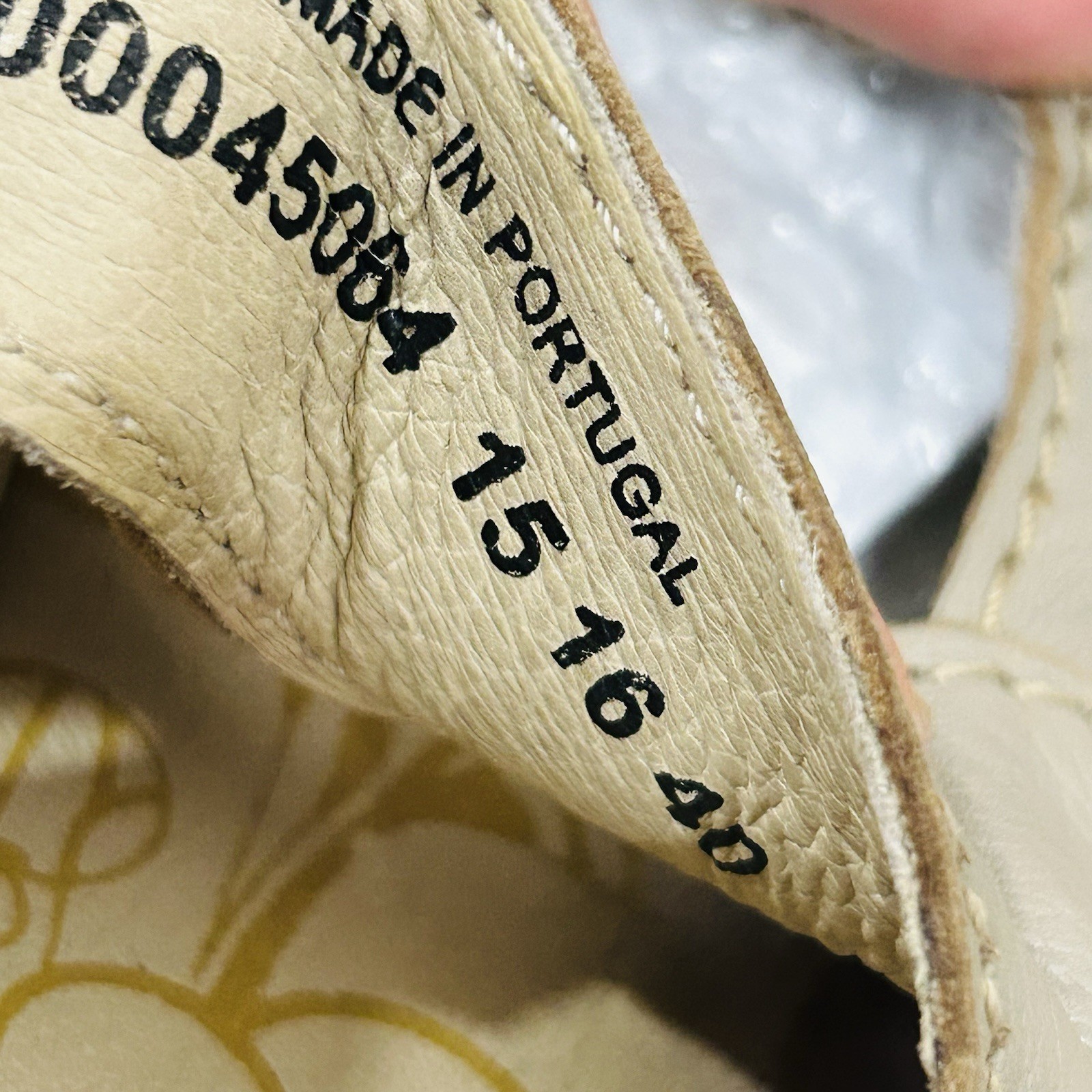 FLY LONDON Yogo Crossover Wedge Pumps 9.5 EU 40 Taupe Beige Walking Comfort