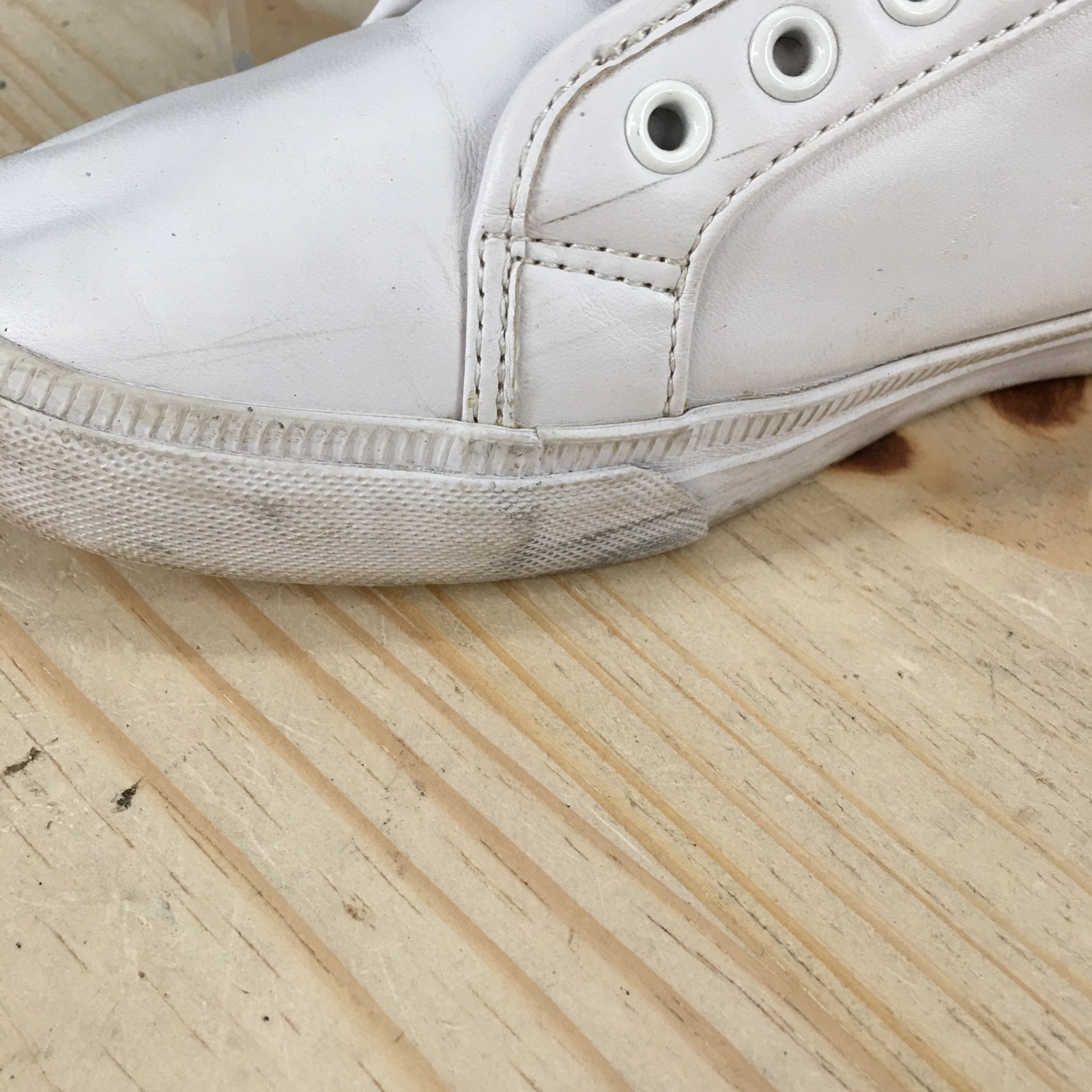 Tommy Hilfiger Shoes Womens 6.5 M Anni Laceless Slip On Sneakers White Casual