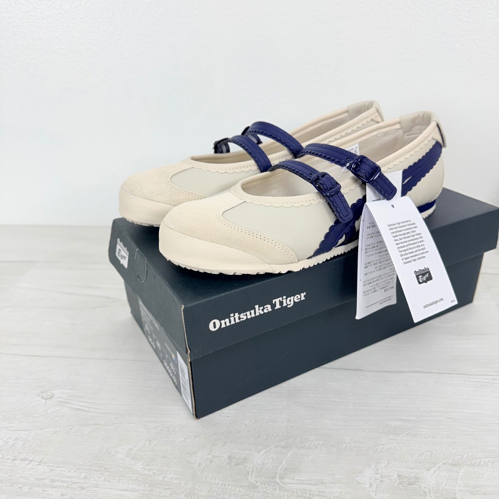Onitsuka Tiger Mexico 66 TGRS Mary Jane Sneakers Women 8.5 Cream Navy NEW
