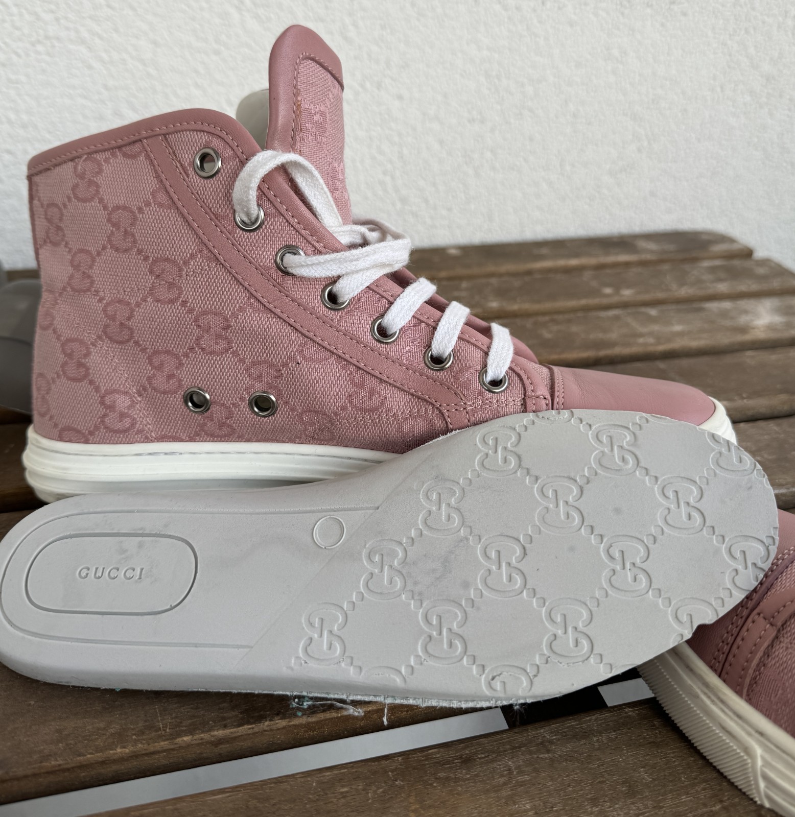 Women’s Gucci GG Monogram High Top Sneakers Shoes 426186 Pink Size 35 US 5