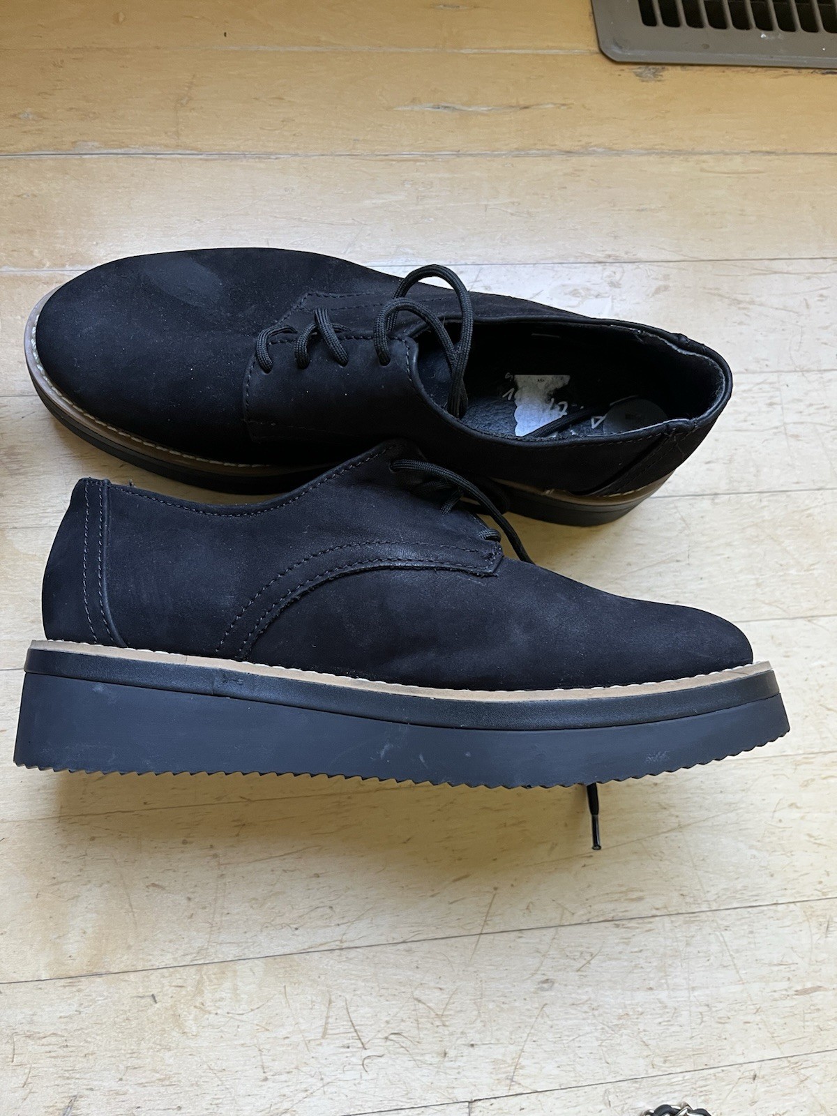 Artisan Shoes Women All Leather Oxford Lace Up Comfort Black Suede New 7