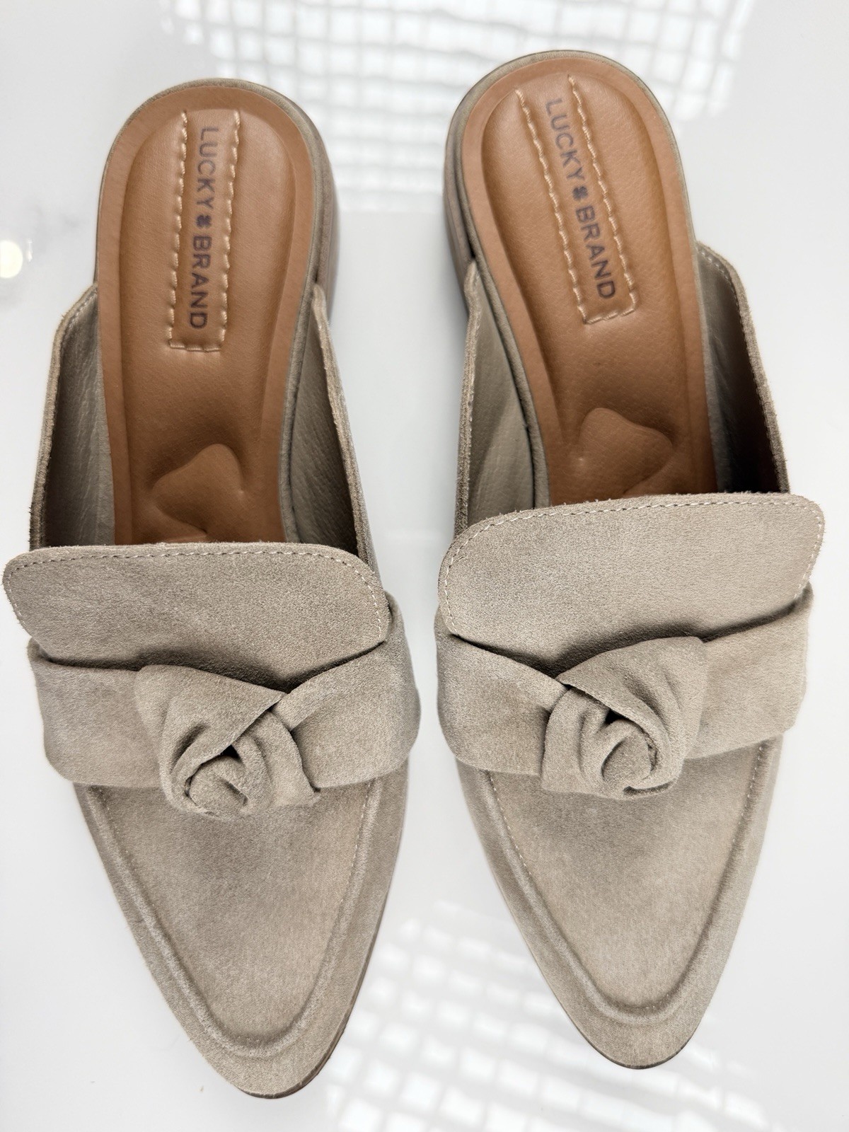 Lucky Brand Adenia Mule Flats Womens 8M Beige Suede Pointed Toe Knot Slip On