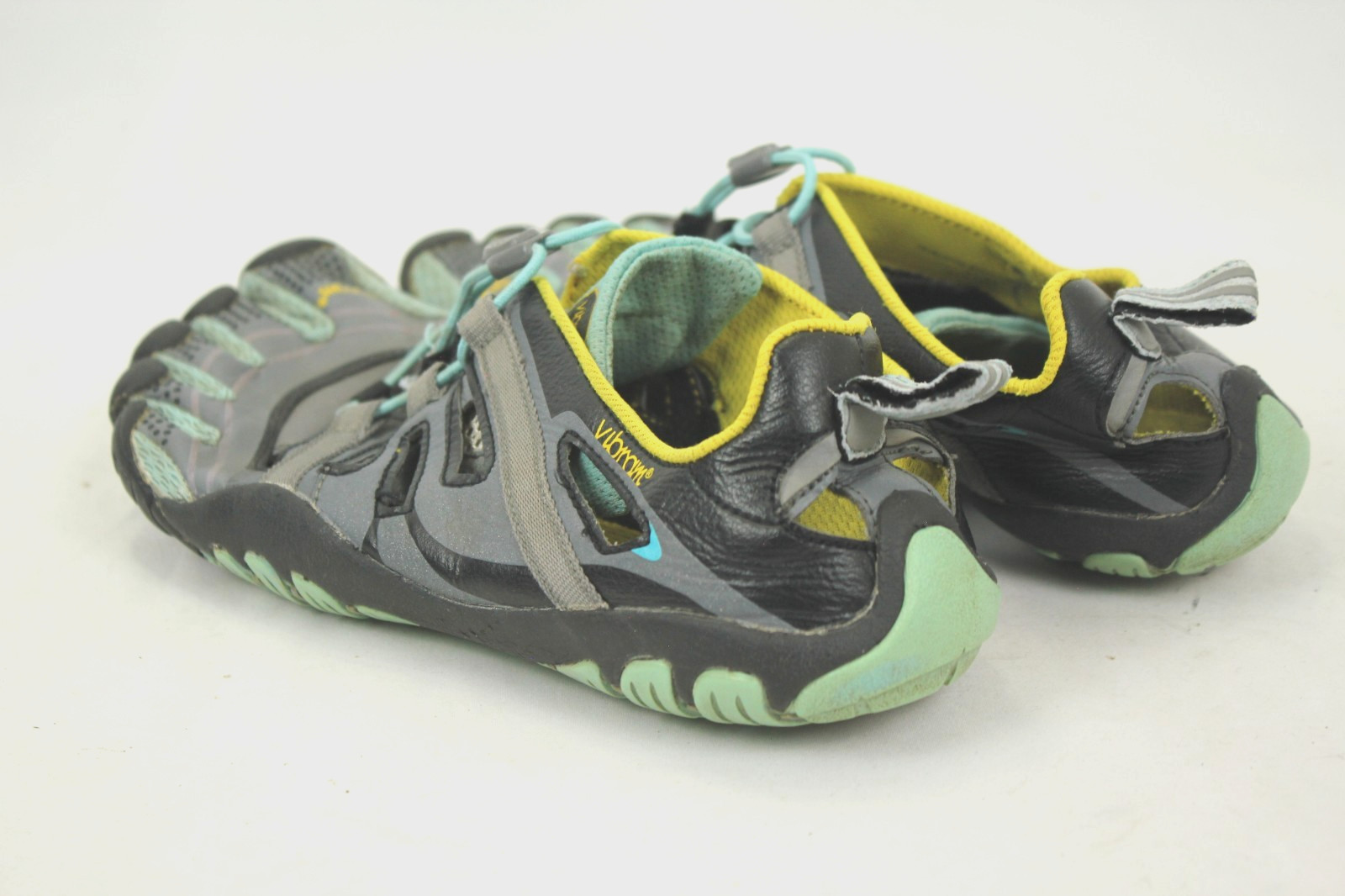 VIBRAM FIVE FINGERS GRAY/TEAL WATER SHOES SANDALS SIZE 39 GC!