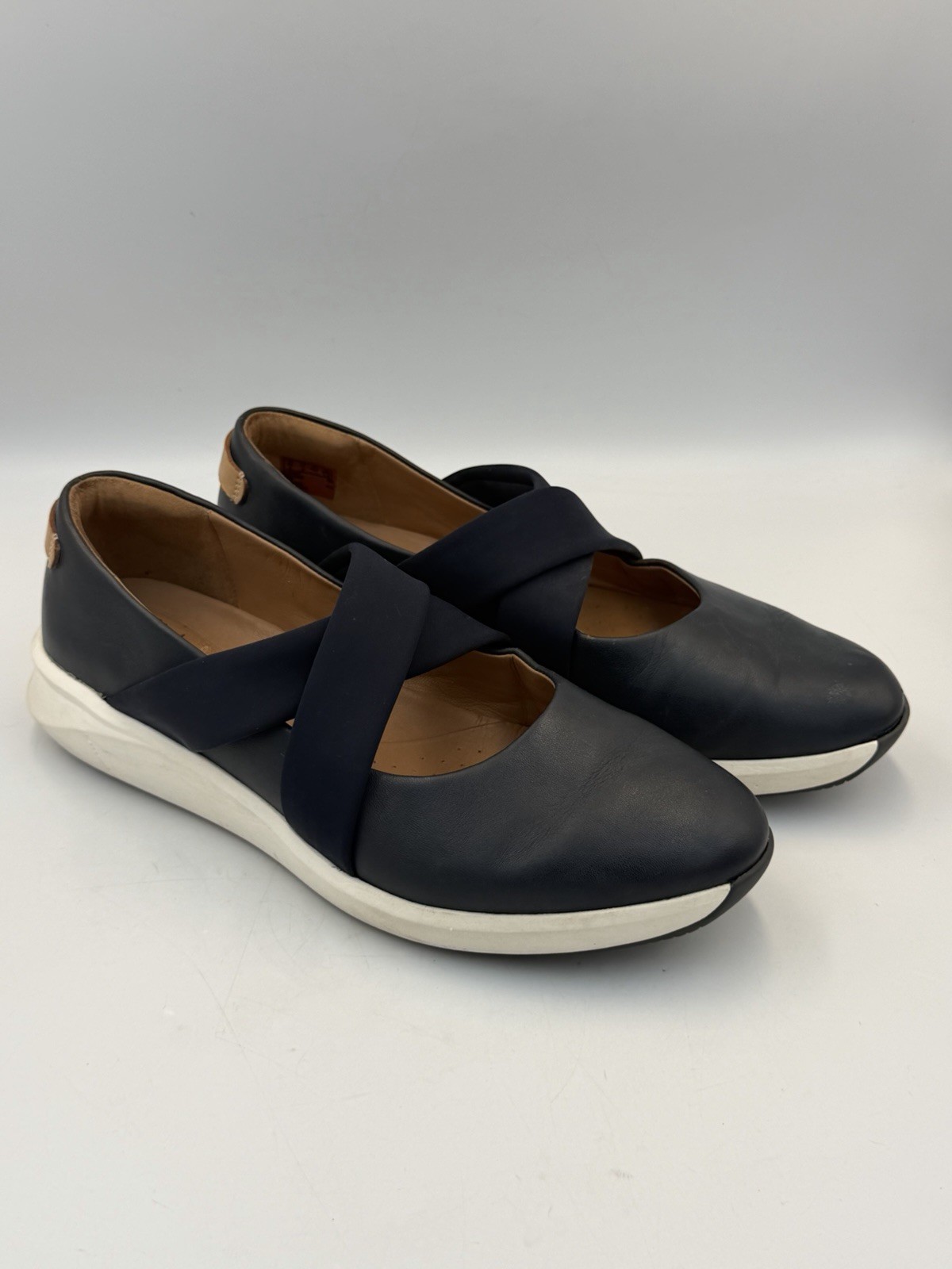 Clarks Unstructured Navy Leather Crisscross Slip On Comfort Shoes Women’s 11M