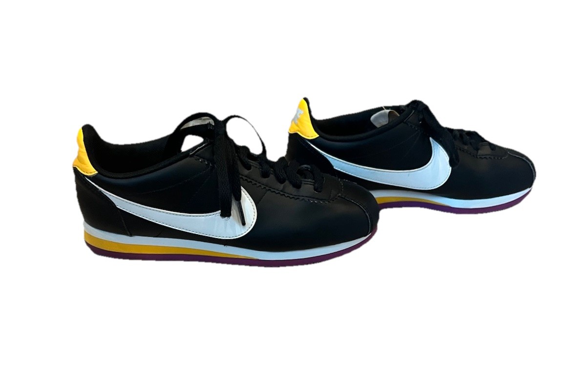 Nike Classic Cortez 15 – Women’s 7 – Black Laser Orange Shoes