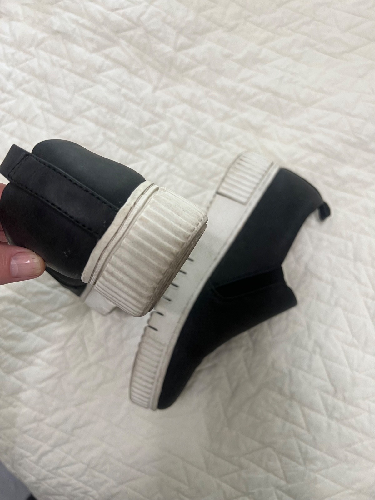 Naturalizer SOUL shoes sz 5.5 Black side zip
