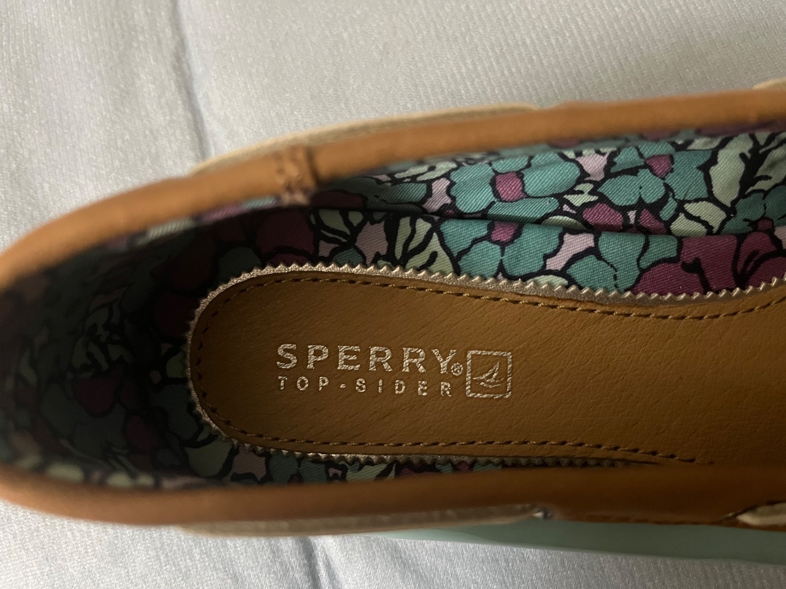 NIB SPERRY TOP-SIDER BLUEFISH PATENT LEATHER AQUA WOMENS Size 8 M 9862749