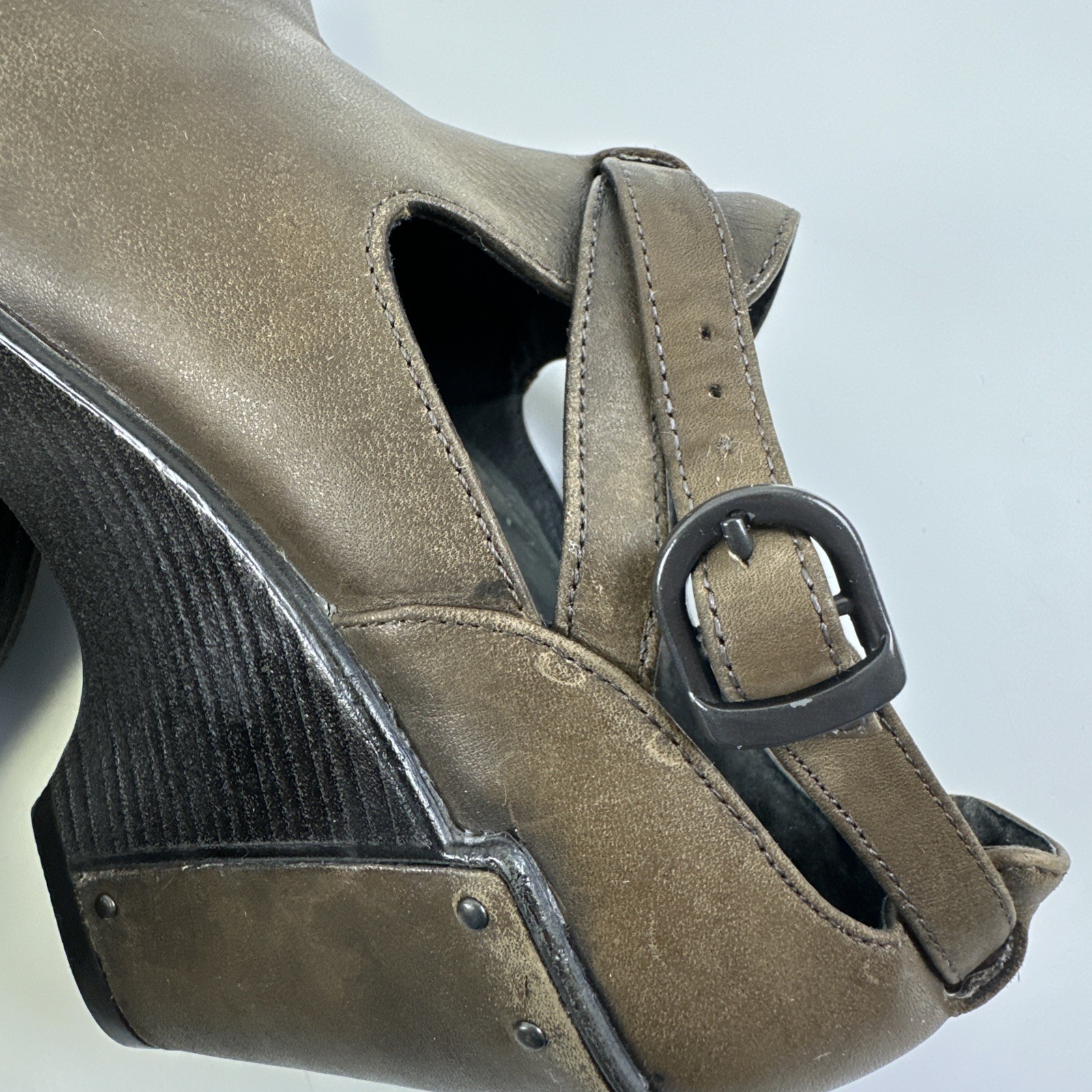Dansko Franka Wedge Bootie Brown Leather Buckle Strap 1901951000 Women 38 US 7.5