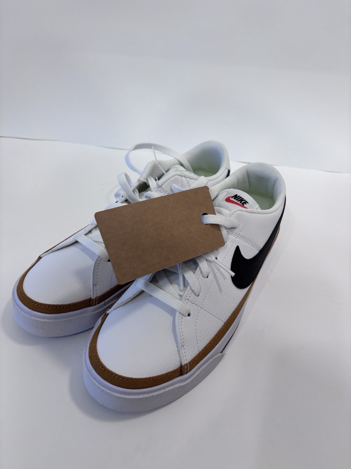 Nike Court Legacy Next Nature Womens Shoes Sz 10.5White Leather Lace Up Sneakers