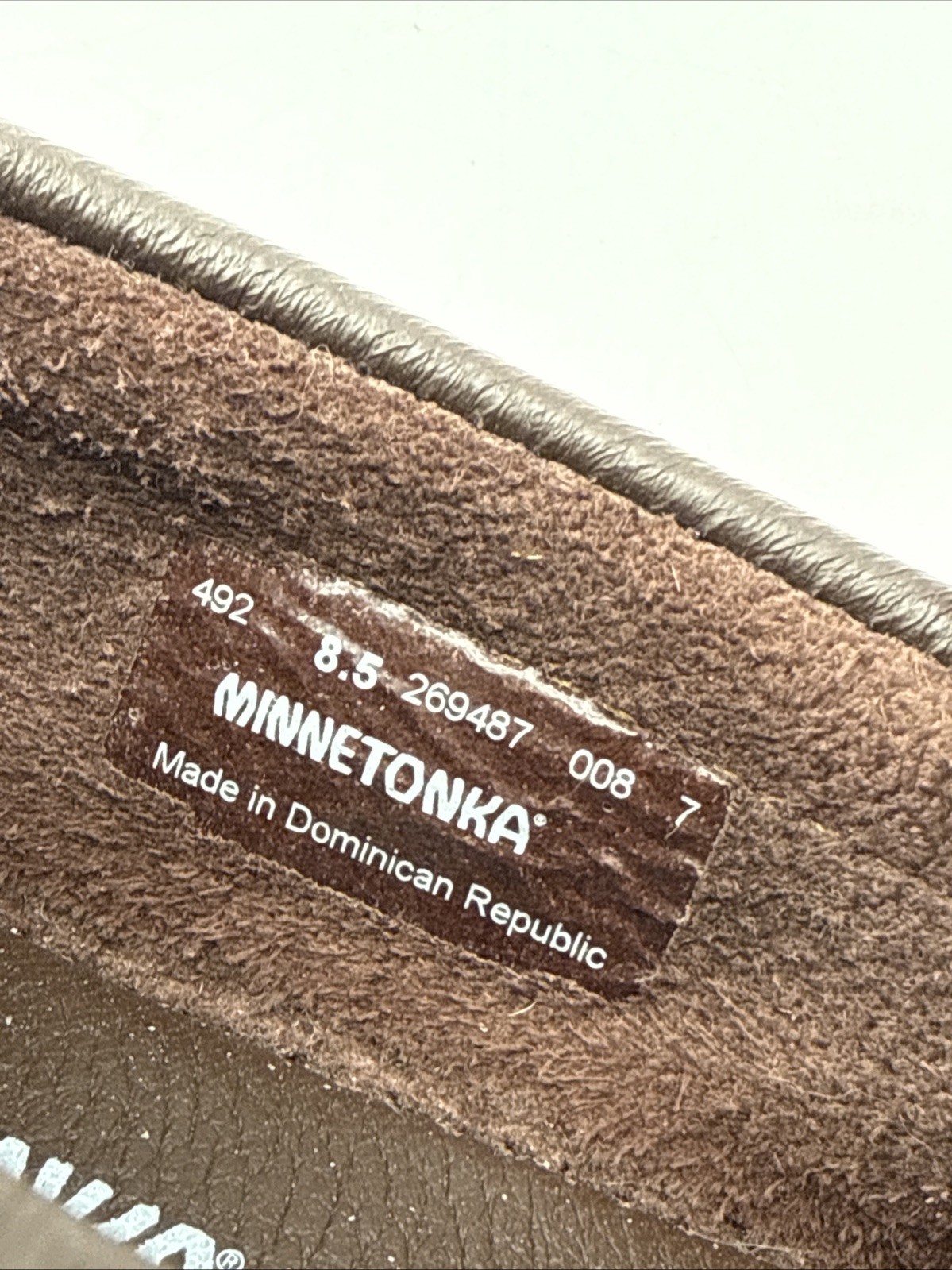 Minnetonka Brown Espresso Hardsole Moccasins 492 Size 8.5 – EUC