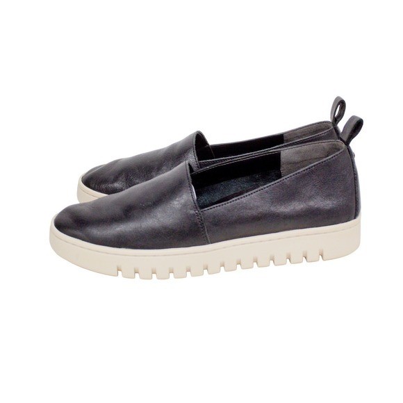 Vionic Uptown A-Line Black Leather Flats Arch Support Comfort Slip-On Shoes