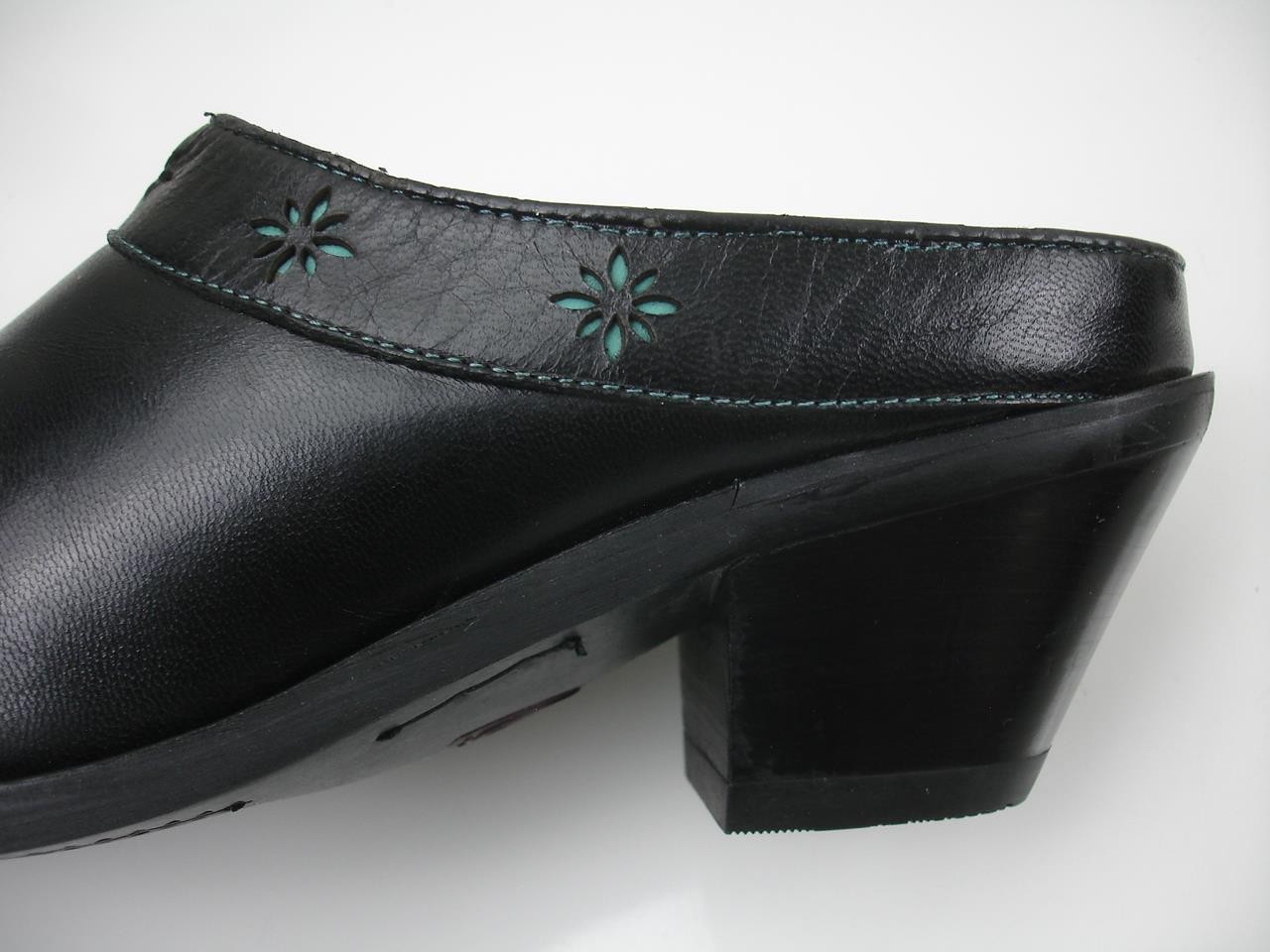 Women’s 9 B M Ariat Desert Star Black Leather Western Boots Mules Slip-On Slides
