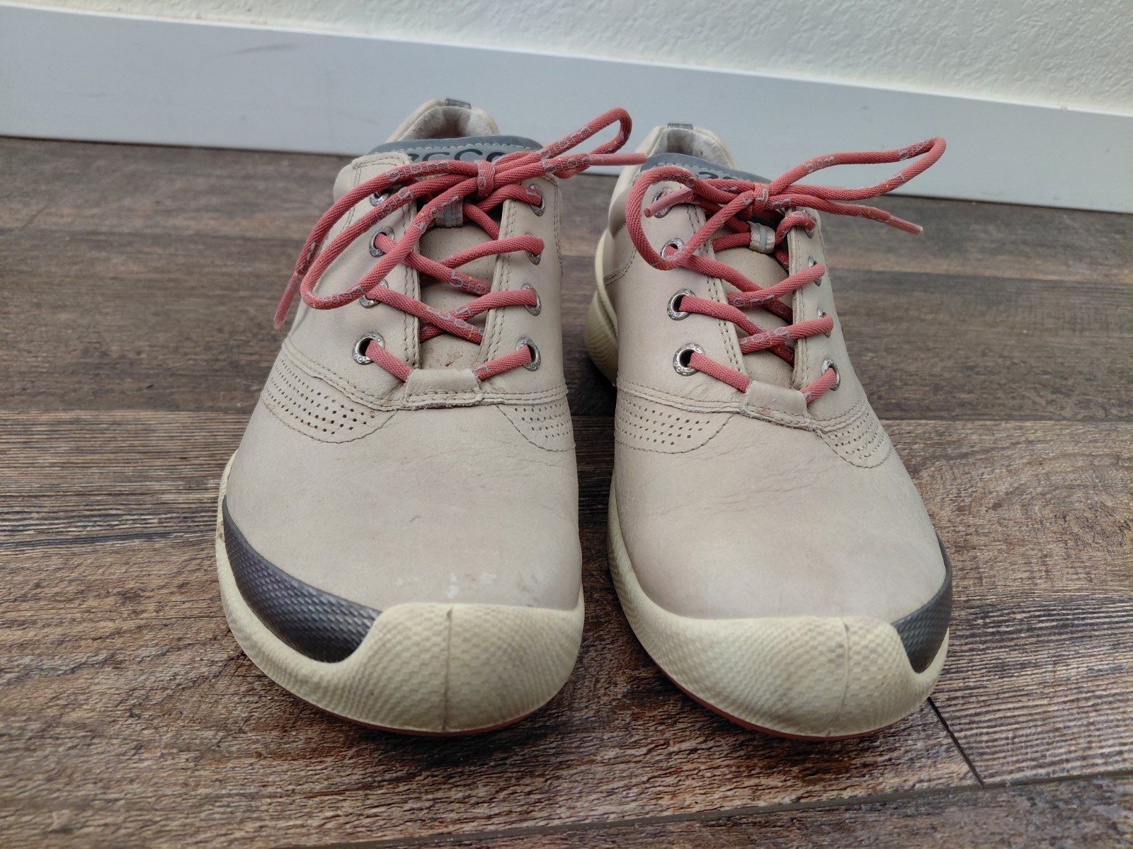 Women’s ECCO Biom Hybrid spikeless golf shoes tan yak leather sz. 40