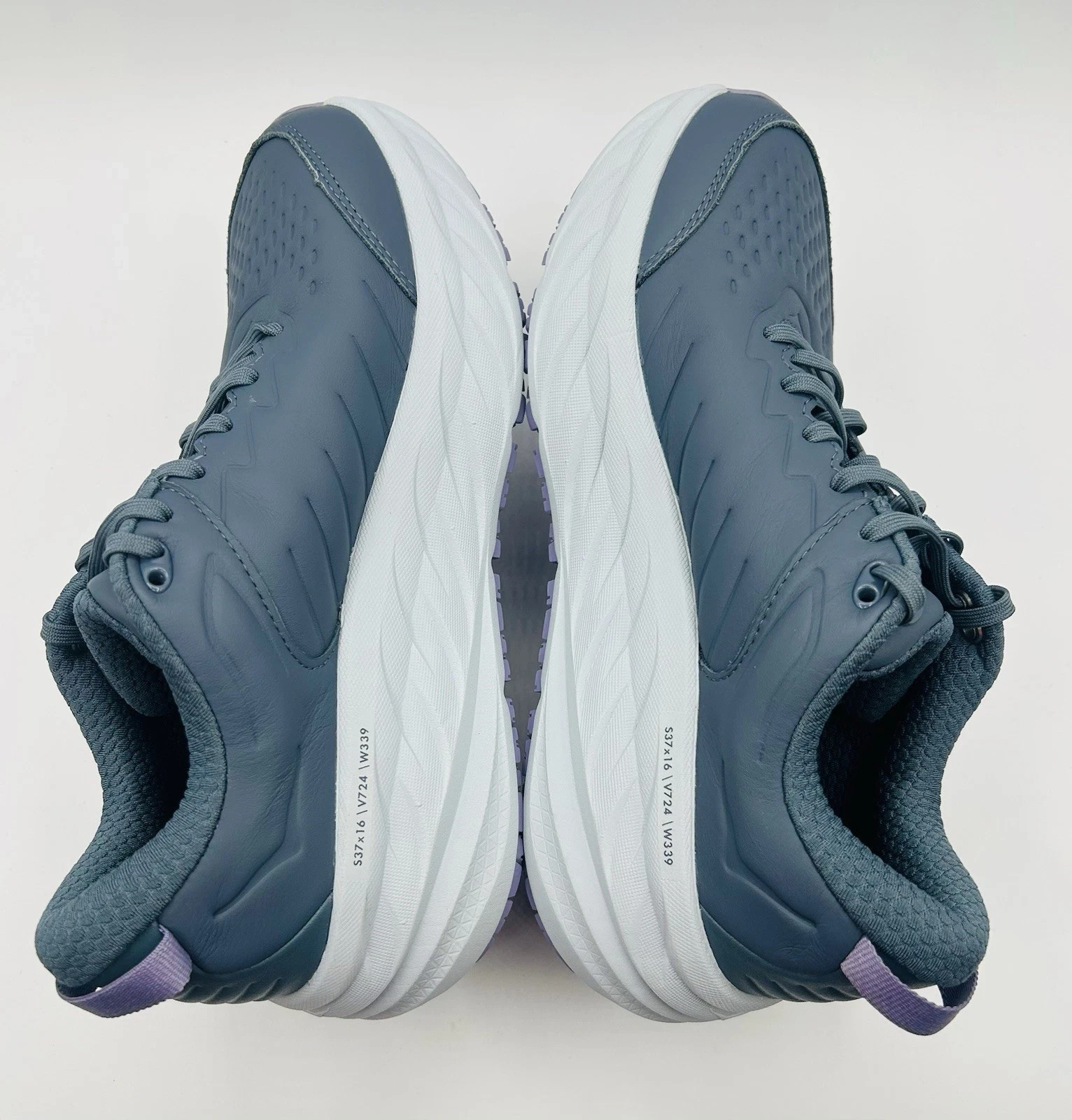 NEW HOKA One One Bondi SR Wide Womens Sneakers Shoe 8.5 D Faded Navy/Berry Patch