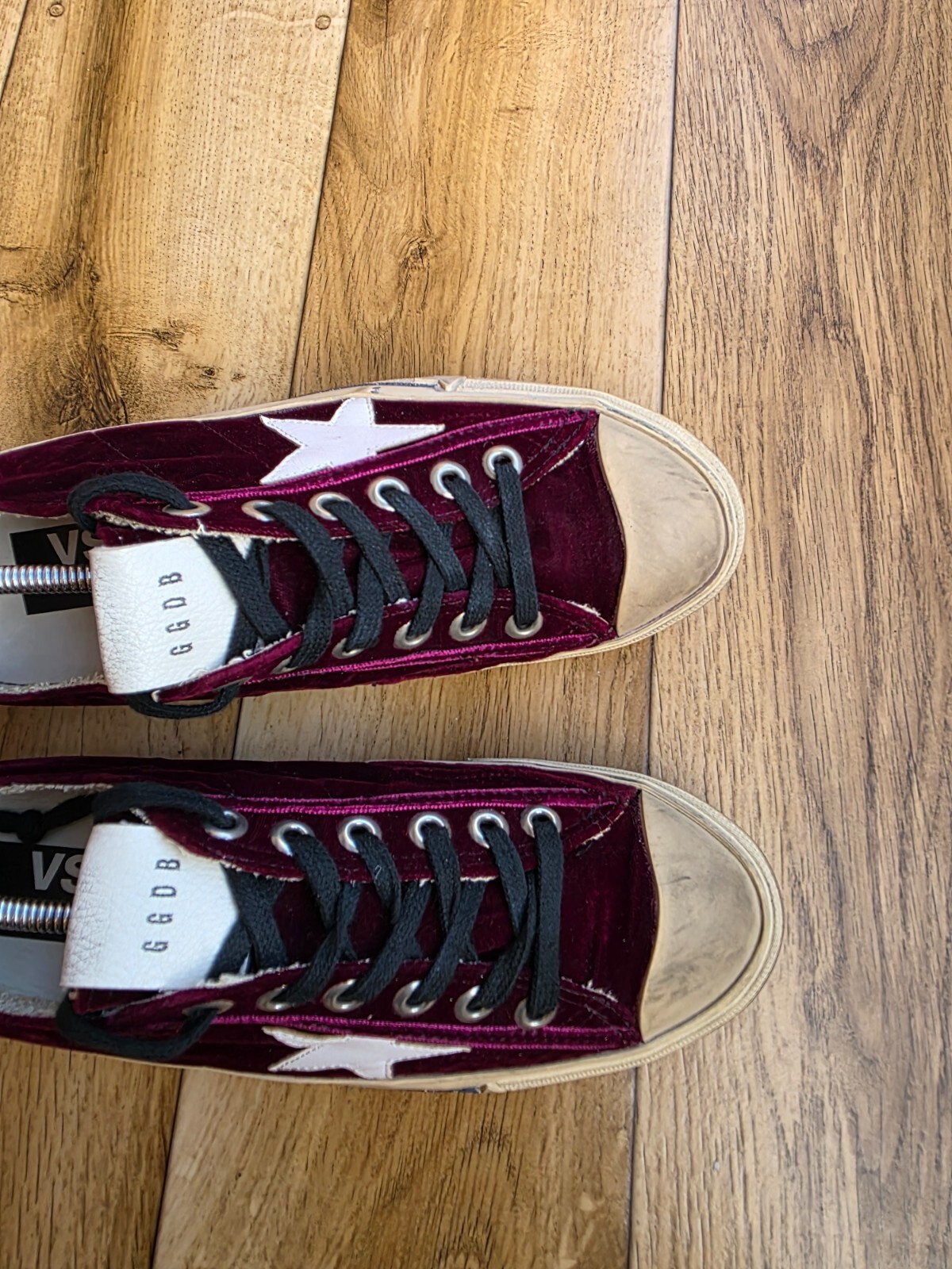 GOLDEN GOOSE VSTAR 2 DELUXE BRAND BURGUNDY SIZE 40 EU, 9.5 US, 7.5 UK