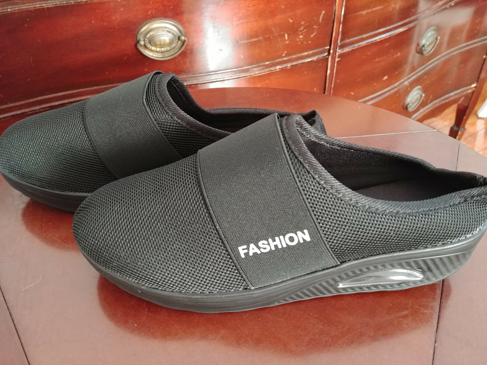 New Womans Air Cushion Slip-On Mesh Breathable Stretch Fashion Walking Shoes 7.5