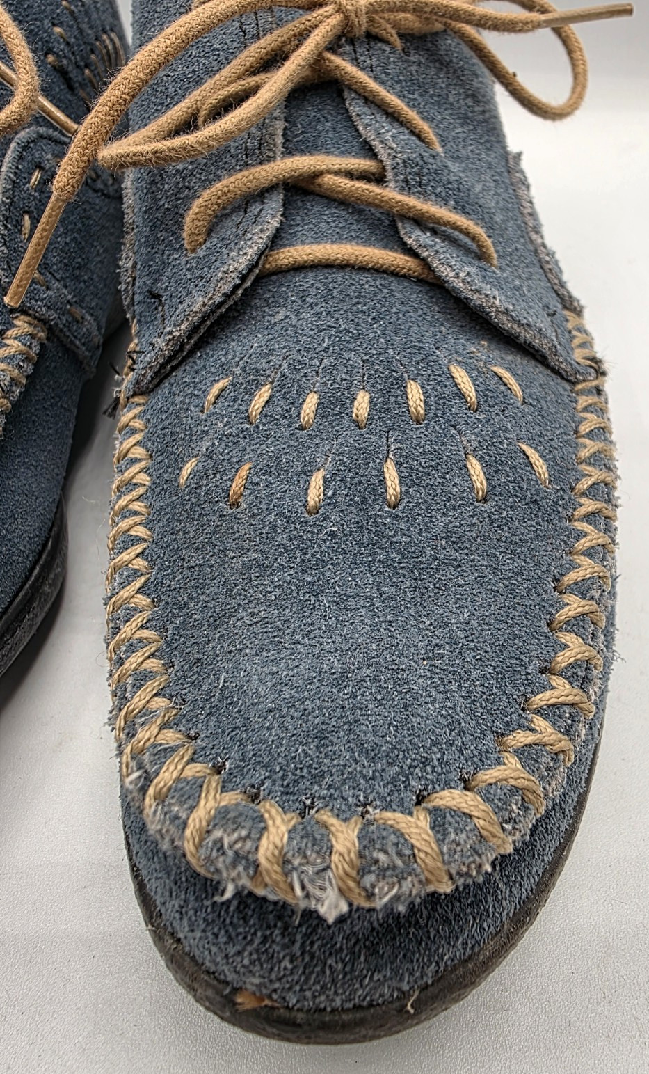 Minnetonka Ankle Boot Moccasin Shoes Suede Lace Up Southwestern Boho Cowgirl 6