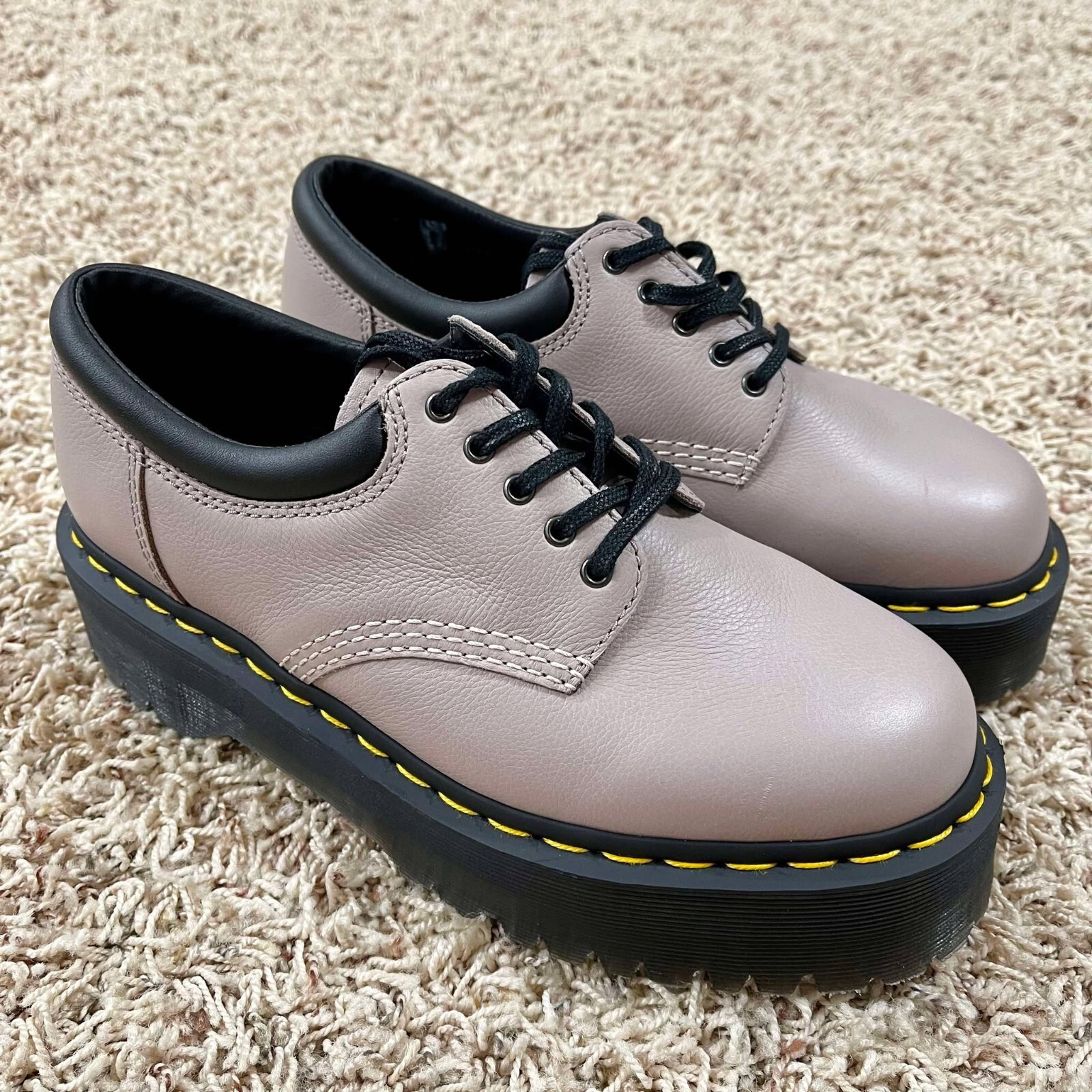 Dr. Martens 8053 Pisa Leather Platform Loafer Shoes Taupe Women’s Size 9/Men’s 8