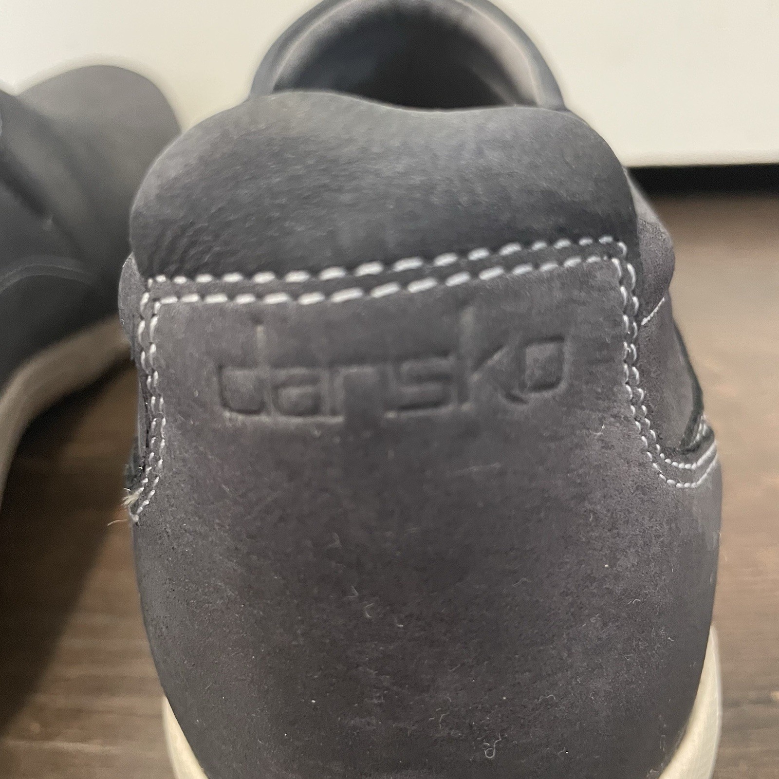 Dansko Patti Women’s Casual Shoes, Navy Milled Nubuck, Size 42 Slip On Vibram