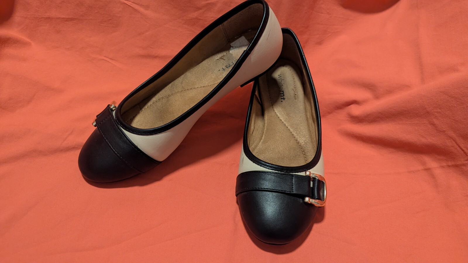 White Mt. Women’s Slip On Beige/Black Faux Leather Cap Toe Shoes US Size 7.5M