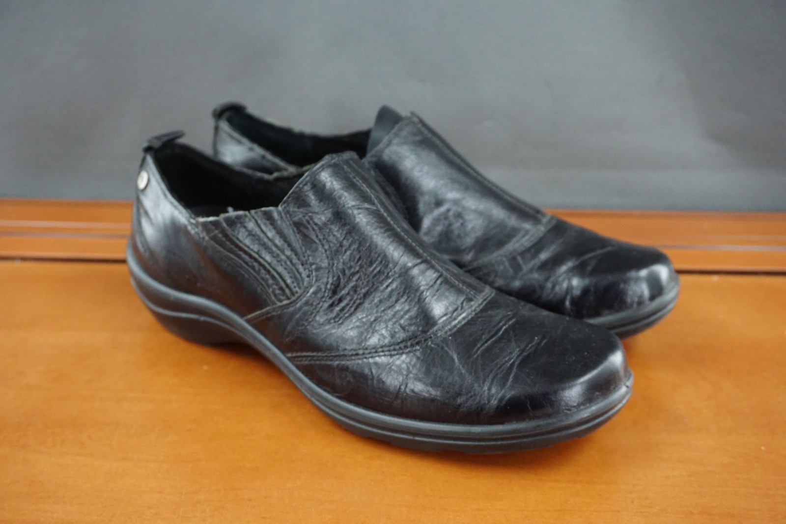 Romika Cassie Shoes Womens Size 7.5 Black Leather Slip On Comfort Casual Walking