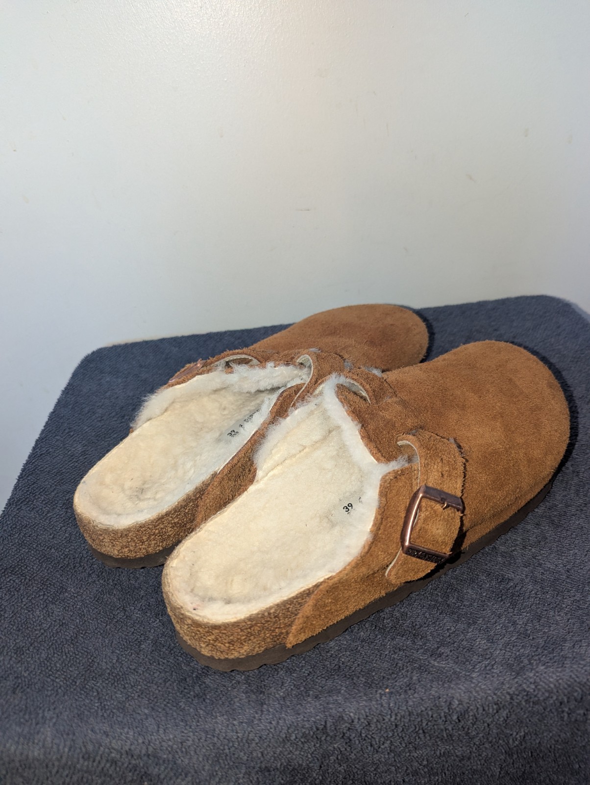 Birkenstock Boston Shearling Clogs Womens Size EU 39 US 8 Mink Suede Narrow