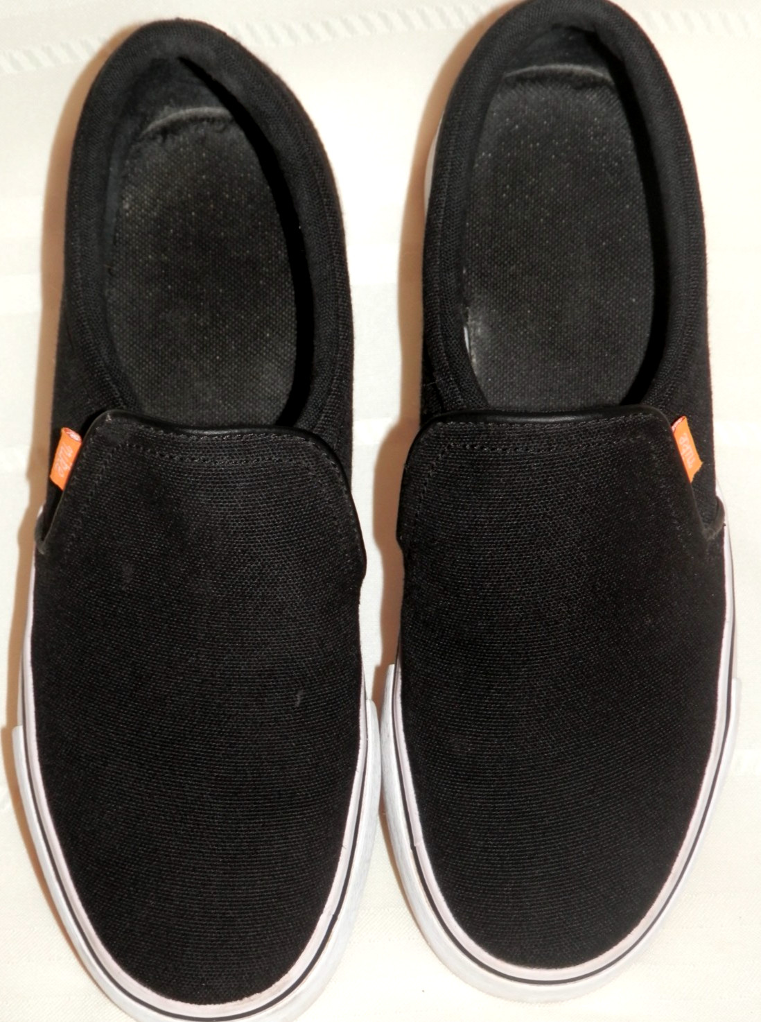 Nike Court Royale AC Slip On Sneakers Low Top BQ9138-001 Woman’s Sz, 6.5 Black