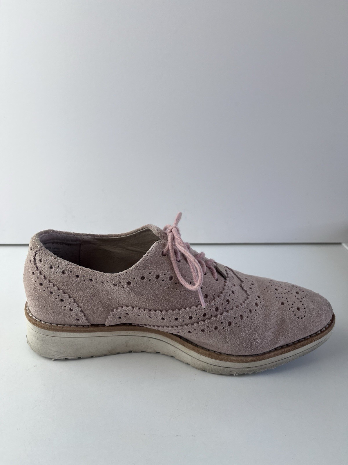 Frankie 4 Pink Suede Leather Lace Up Brogue Shoes Women’s Size 6