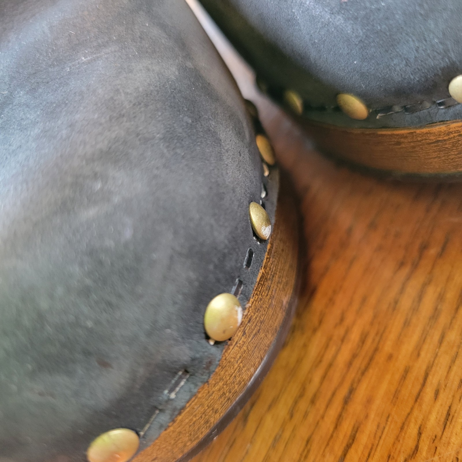 Dansko Delle Suede Slingback Platform Clogs Black Studded 38 8.5-9