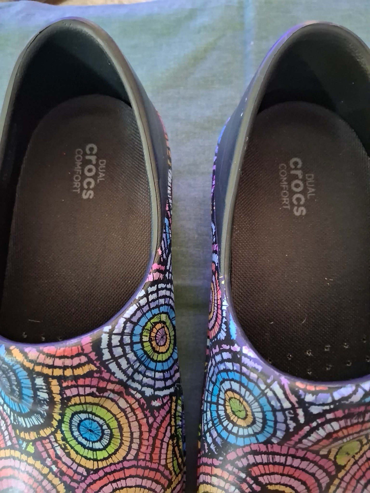 CROCS Neria Pro II Graphic Print Slip Resistant Slip-On Work Nurse Clogs